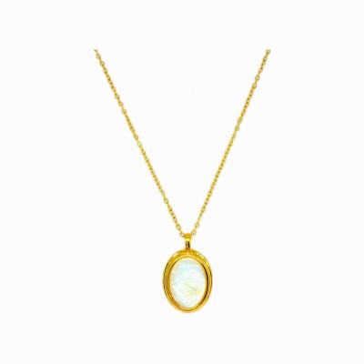 Carla gold necklace